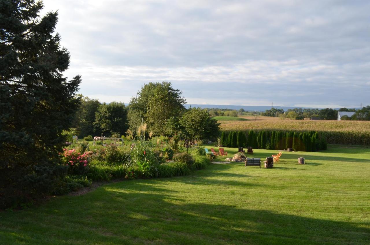Annville Inn Bed & Breakfast Buitenkant foto