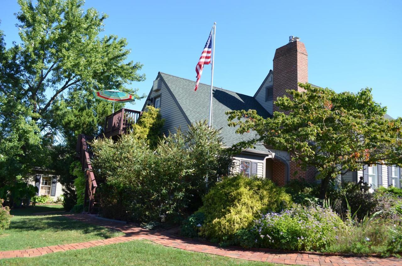 Annville Inn Bed & Breakfast Buitenkant foto
