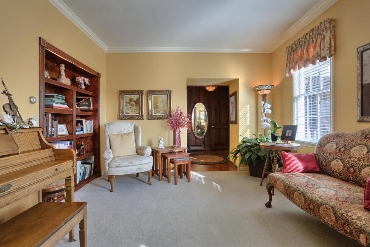 Annville Inn Bed & Breakfast Buitenkant foto
