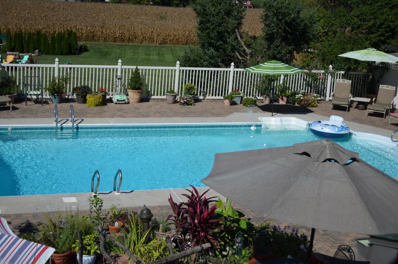 Annville Inn Bed & Breakfast Buitenkant foto