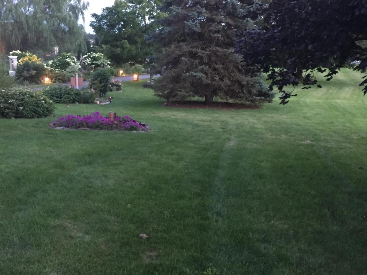 Annville Inn Bed & Breakfast Buitenkant foto